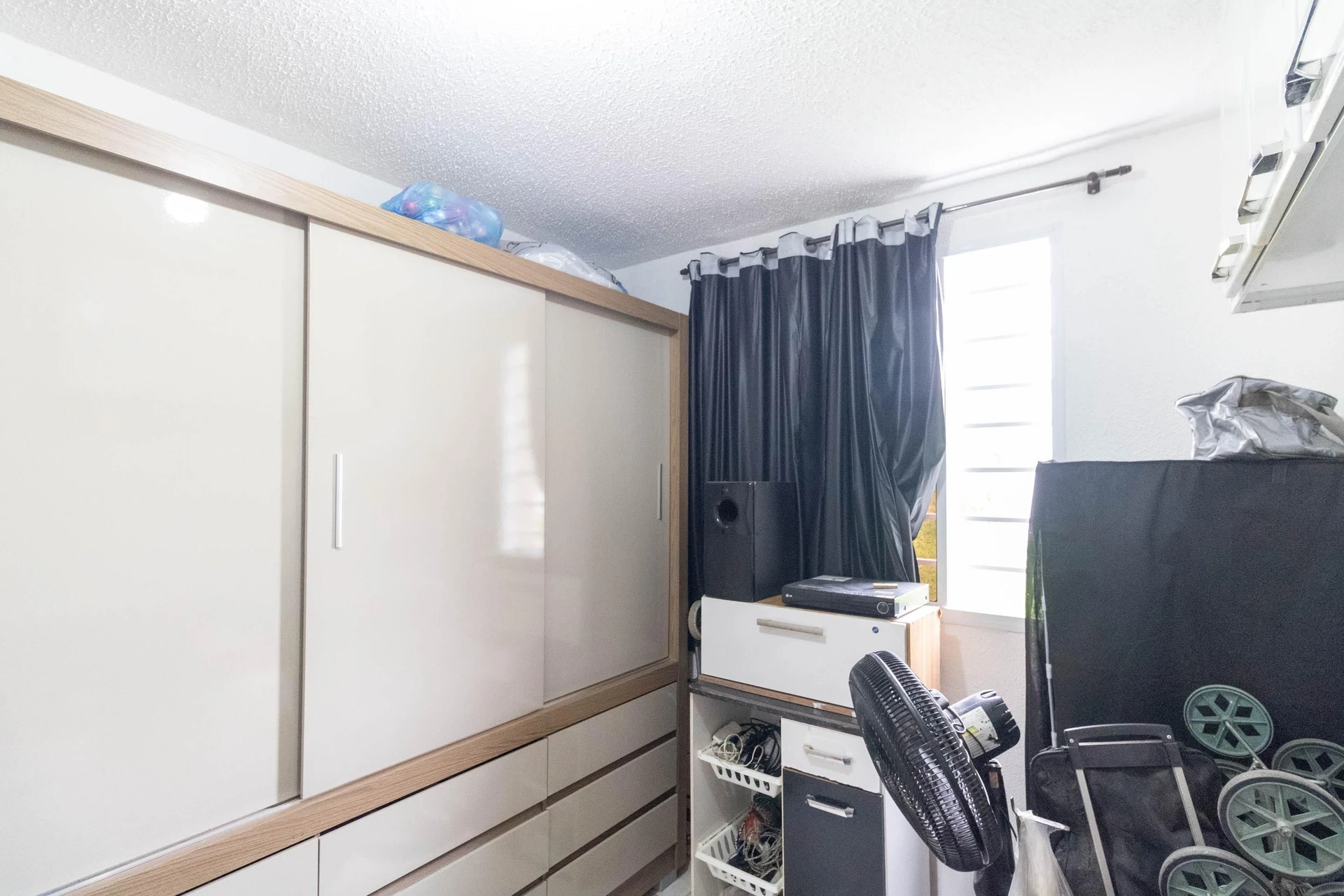 Apartamento mobiliado com 2 quartos e 1 banheiro — photo 45