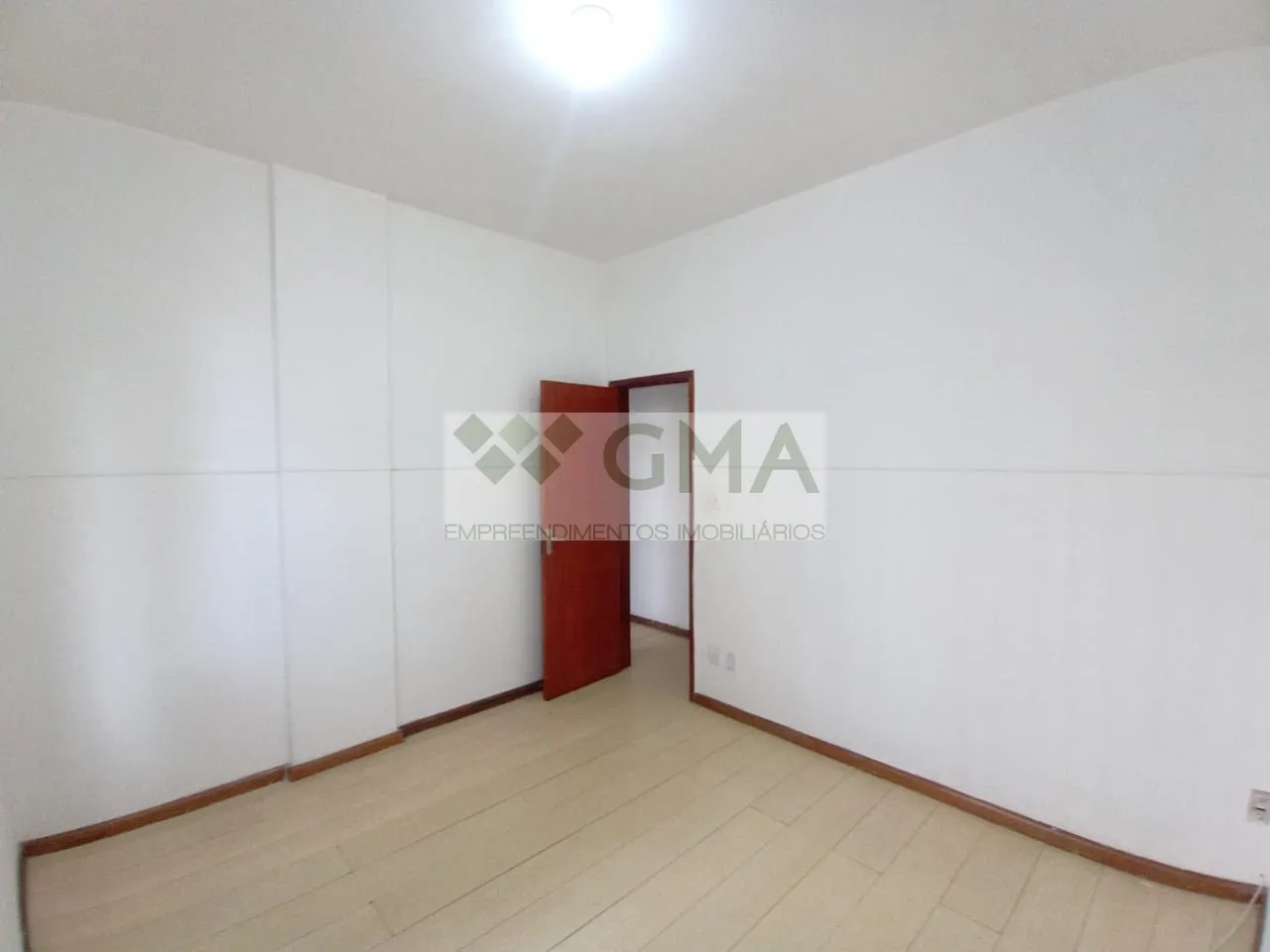 2-bedroom apartment with a bathtub in Rio de Janeiro — photo 13