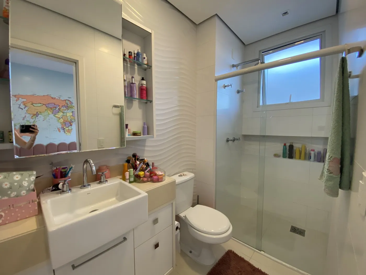 318 m² apartment with a bathtub and a water view — photo 37