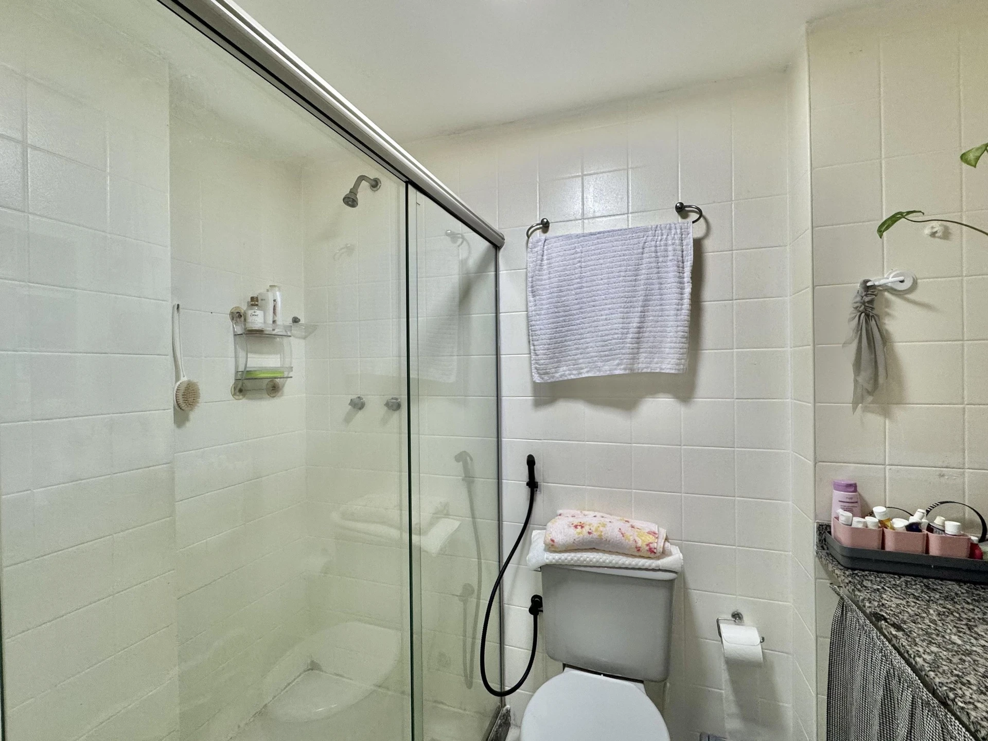 Glass-enclosed balcony in a 2-bedroom apartment, 72 m² — photo 15
