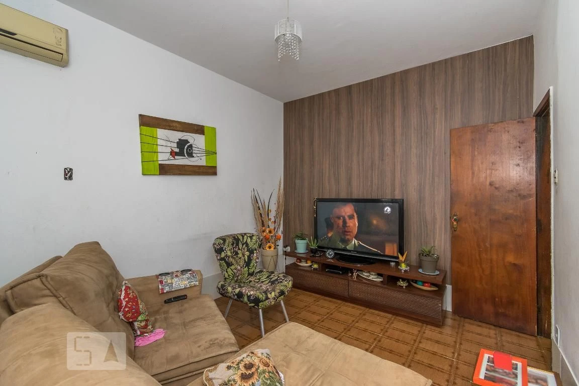 Casa para alugar com 6 quartos e 3 banheiros — photo 25