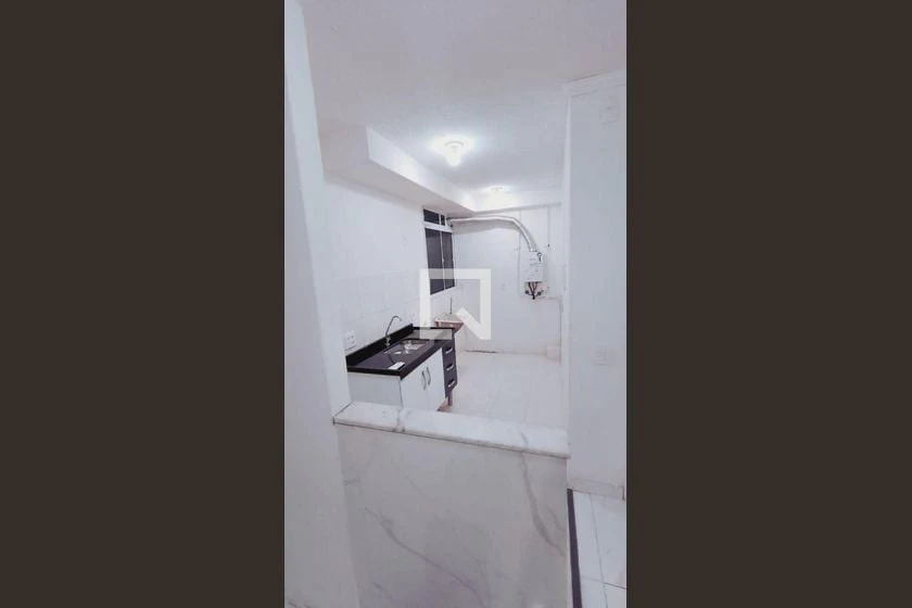 44 m² apartment with 2 bedrooms and open-plan kitchen — photo 2