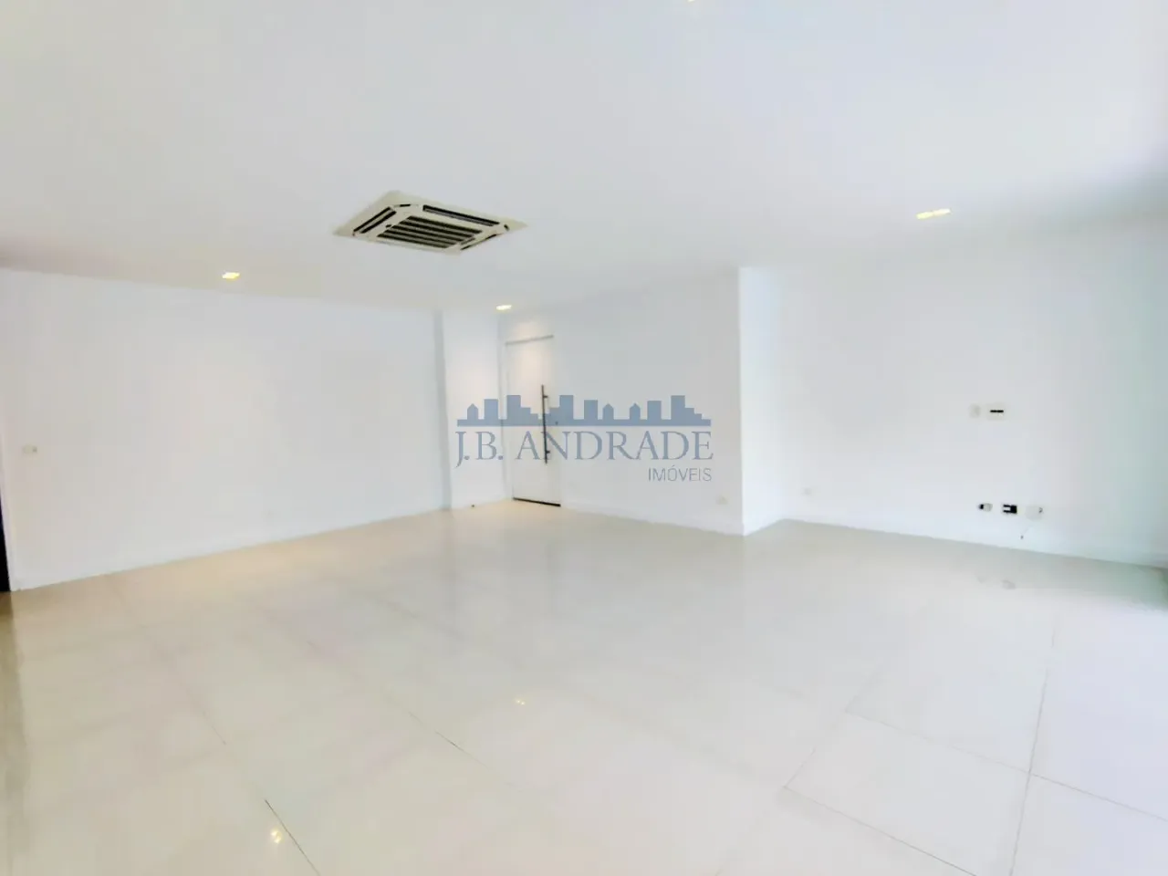 Apartamento com 4 quartos e varanda envidraçada — photo 15