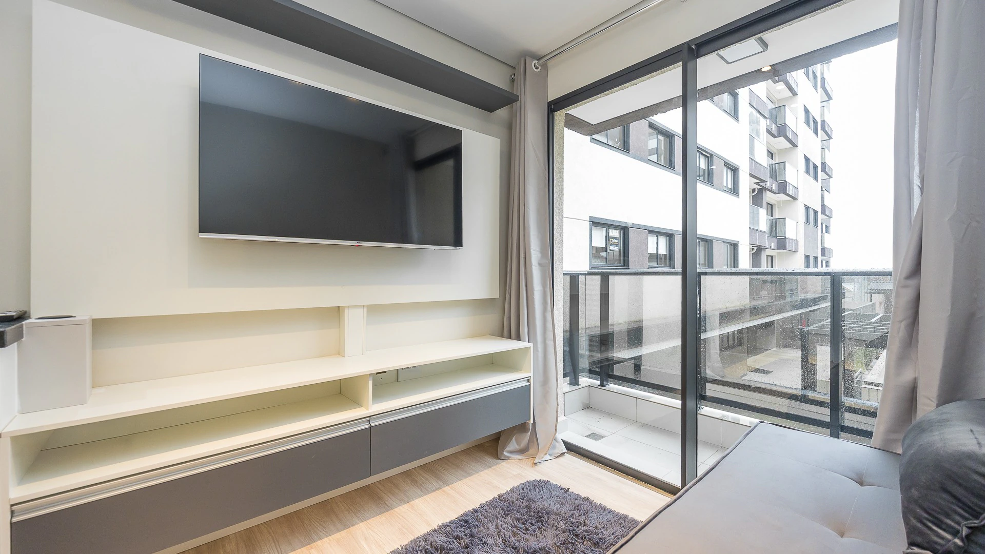 Apartamento mobiliado de 2 quartos com cozinha americana — photo 4