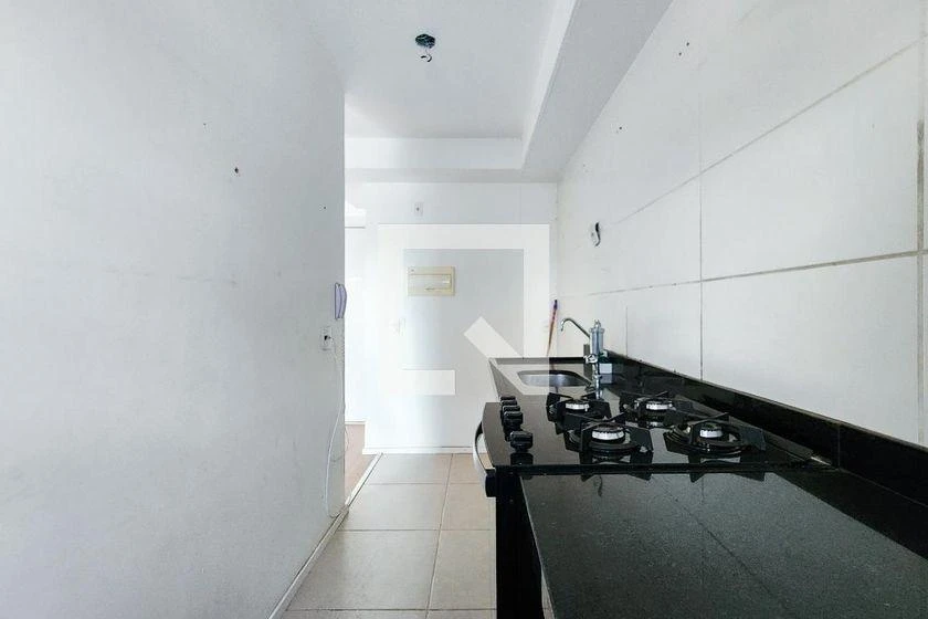 2-bedroom apartment in a building with a gym — photo 29