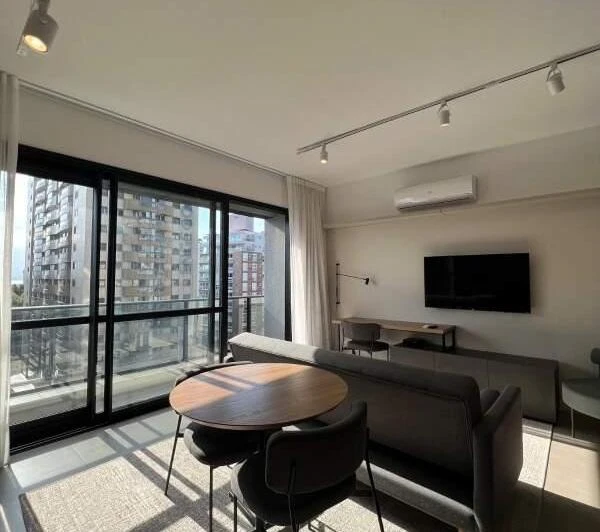 Apartamento amueblado de 1 dormitorio con cocina integrada — photo 8