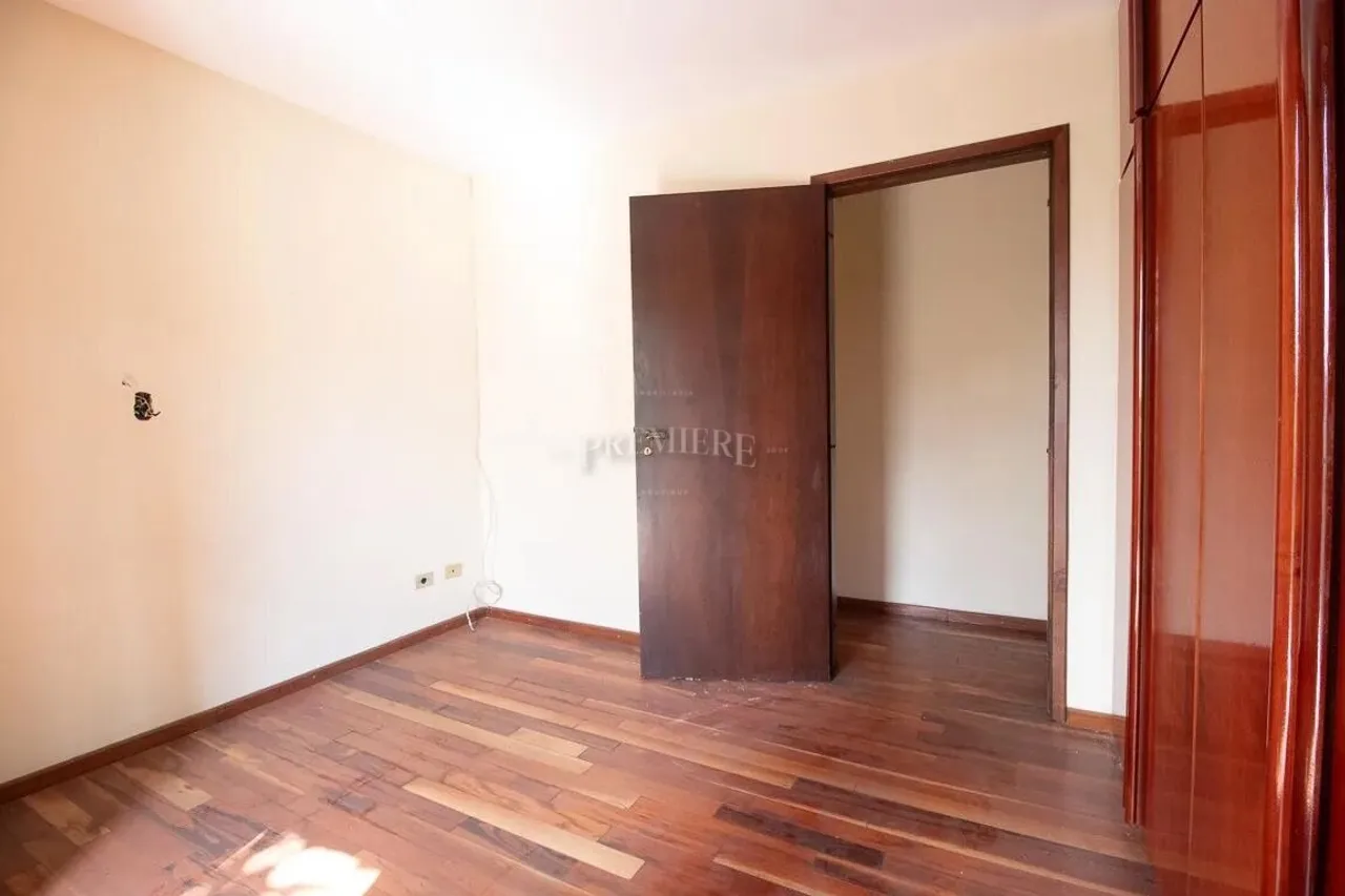 Furnished house with 5 bedrooms and 5 bathrooms — photo 7