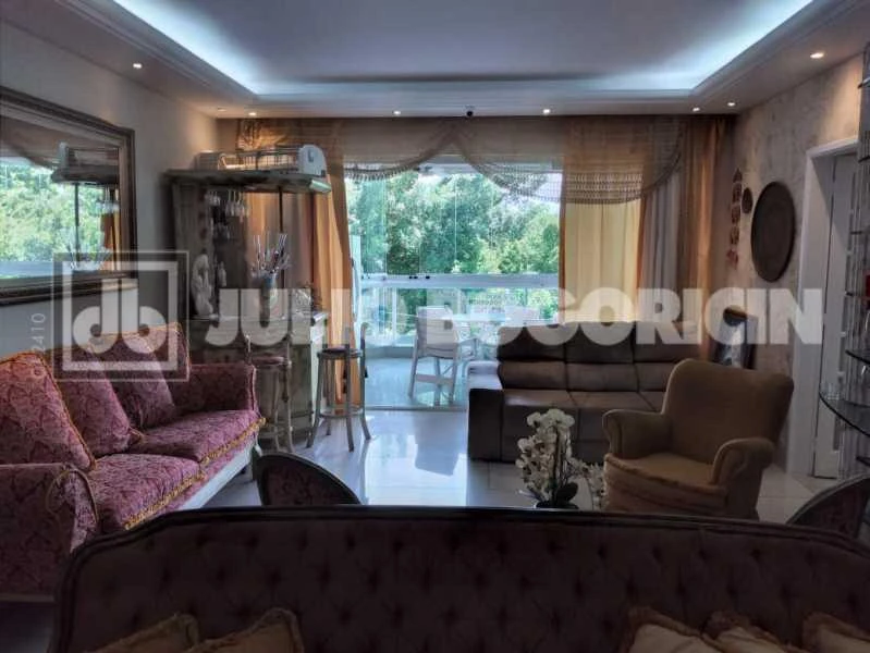 Apartamento amueblado de 4 dormitorios y 229 m² — photo 21
