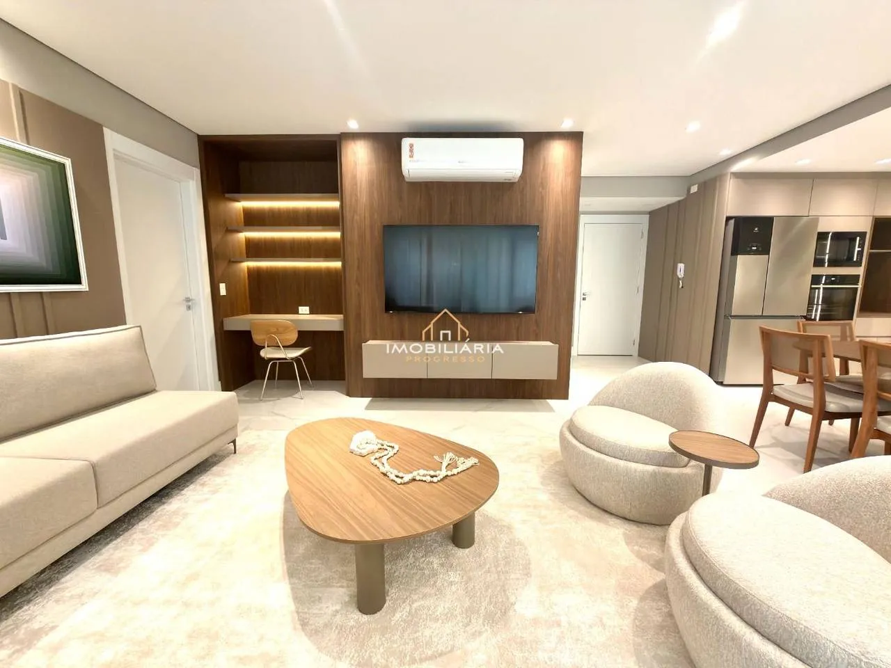 Floor-to-ceiling windows in a 3-bedroom apartment, 138 m² — photo 37