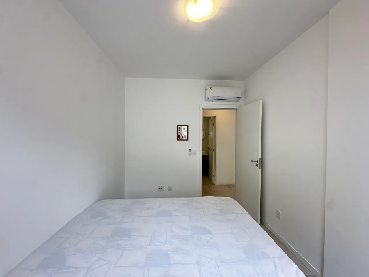 Apartment on the 2nd floor with a mountain view — photo 23