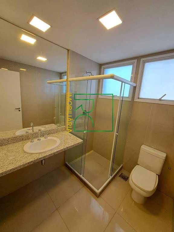 Condominium house with 6 en-suite bedrooms and garden — photo 16