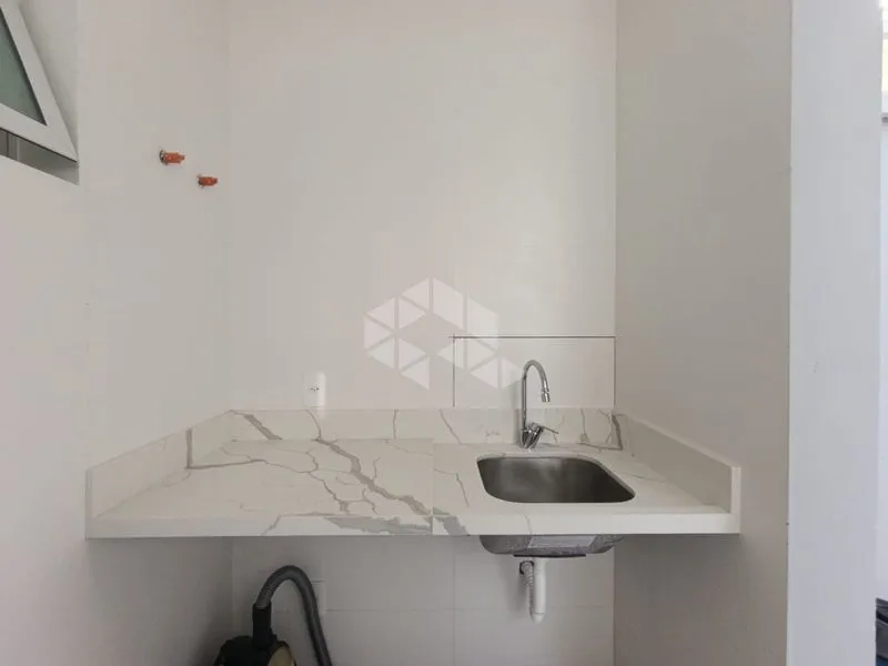 Casa con 4 suites y 184 m²; 2 plazas y balcón — photo 10