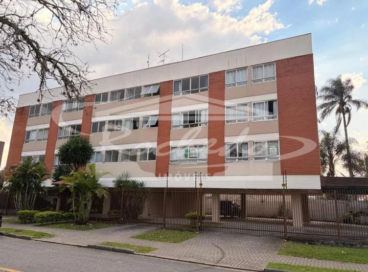 66 m² rental apartment with 2 bedrooms, 1 bath and parking