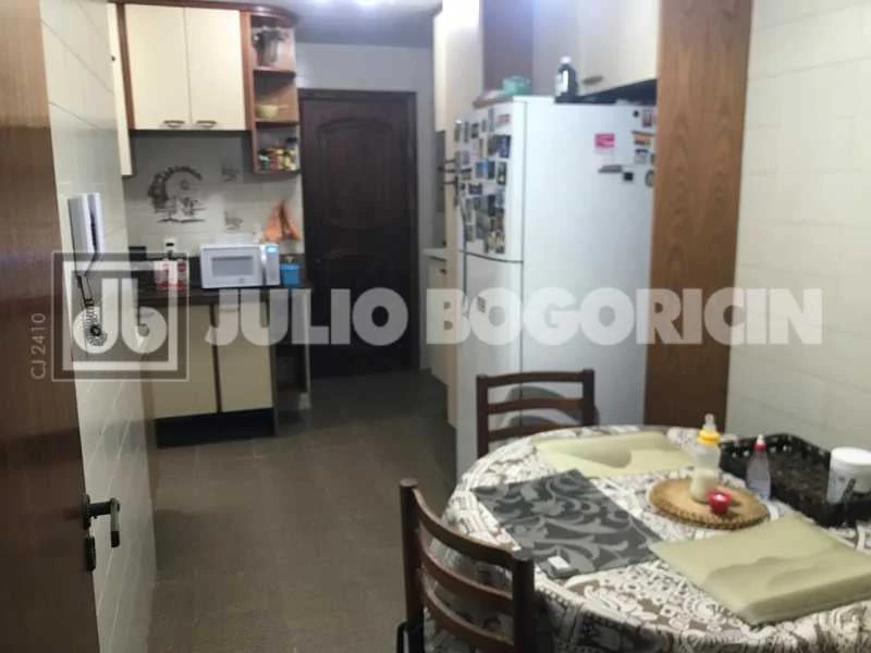 Furnished 167 m² apartment with 3 bedrooms and balcony — photo 5