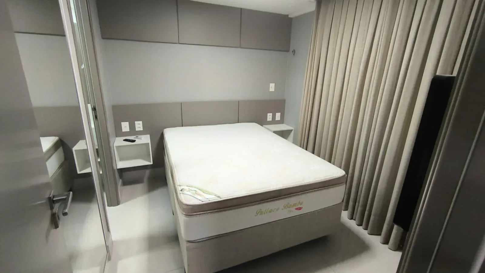 Apartamento mobiliado de 2 quartos em condomínio com piscina — photo 3