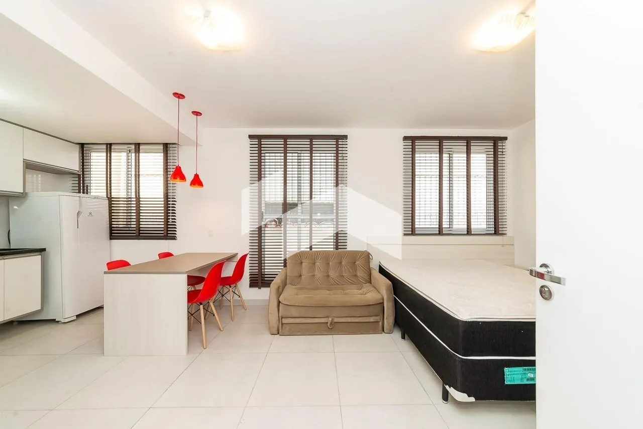Studio mobiliado 28 m² com cozinha americana e vaga — photo 2