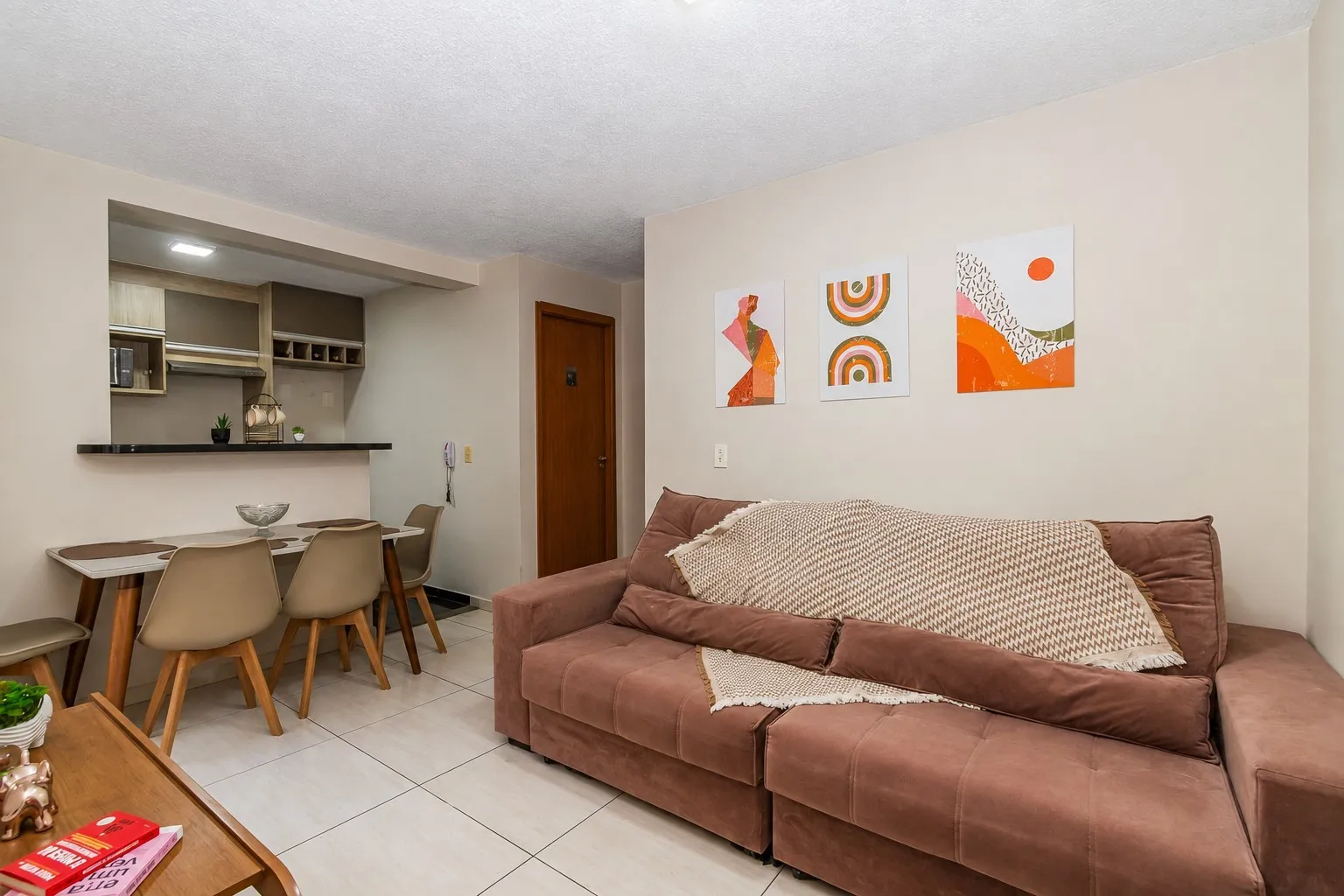 Furnished 51 m² apartment with 2 bedrooms and parking