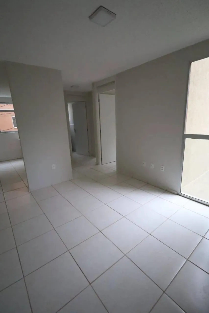Apartamento sem mobília com 2 quartos e vaga de garagem — photo 2