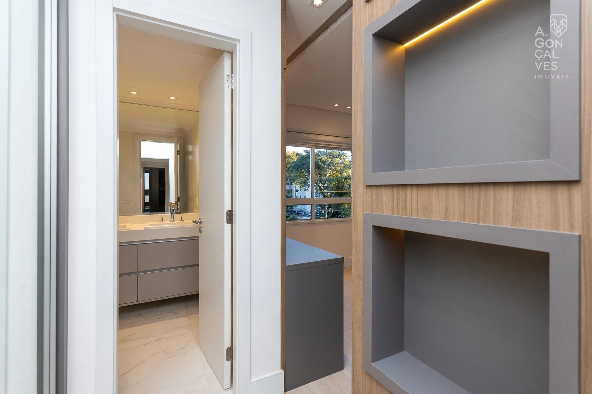Apartamento com 4 quartos, 3 banheiros e 3 vagas — photo 51