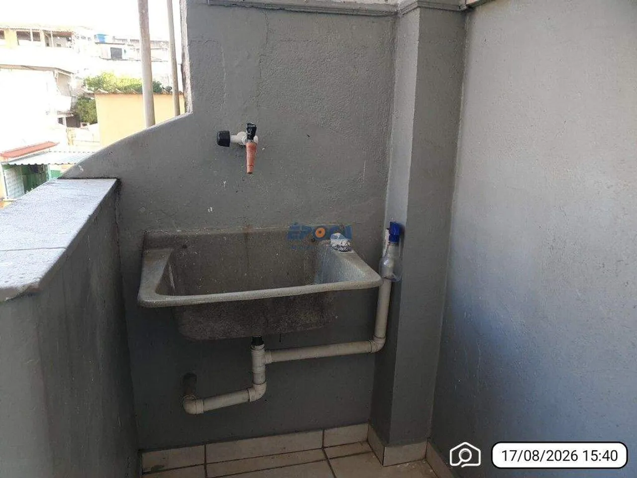 2-bedroom apartment with a balcony — photo 10