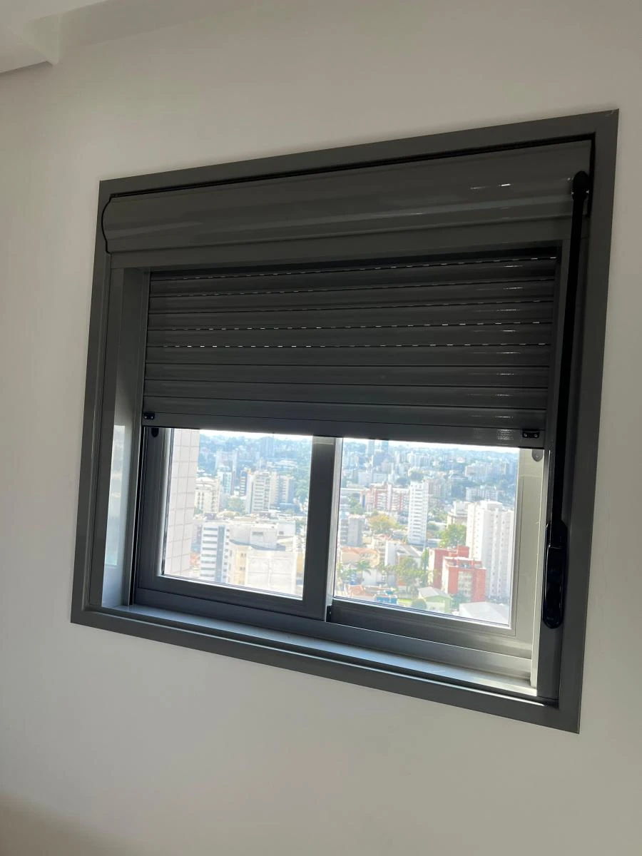 Apartamento de 190 m² con 3 dormitorios y ventanales amplios — photo 31