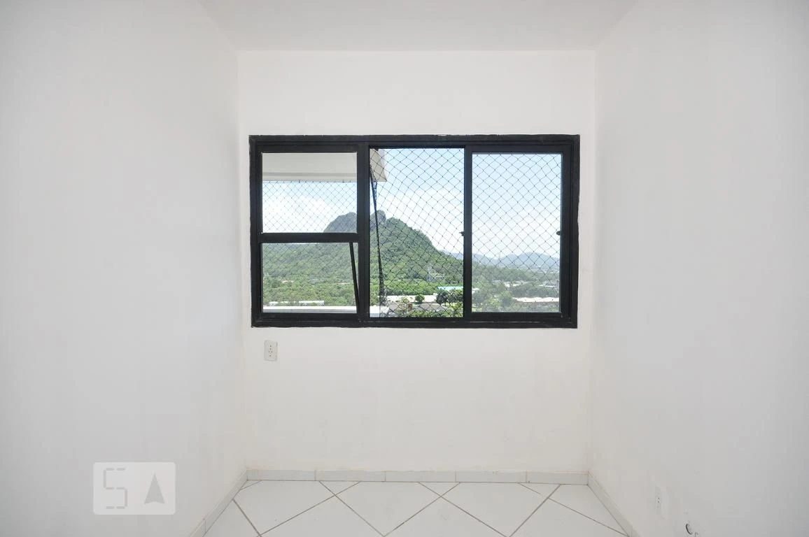 2-bedroom apartment with a mountain view in Rio de Janeiro — photo 31
