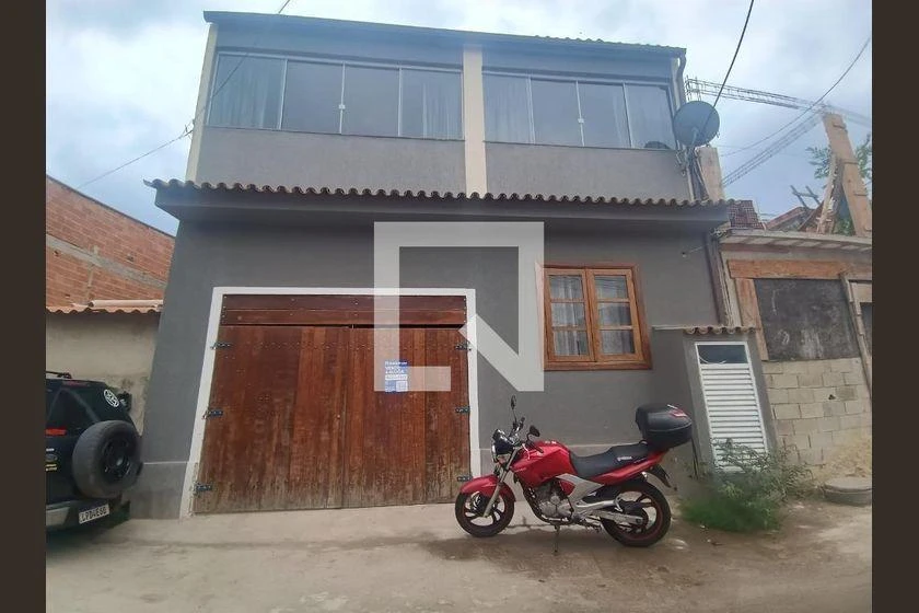 Furnished rental house with 250 m² and 2 bedrooms — photo 38