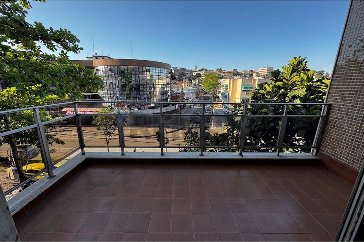 Apartment, 65 m², with wood or laminate floors — photo 8