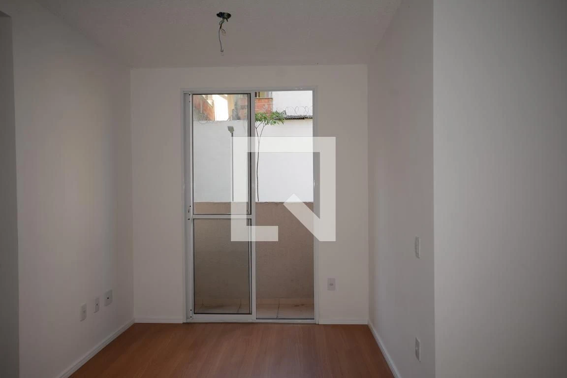 1-bedroom apartment with open-plan kitchen — photo 12