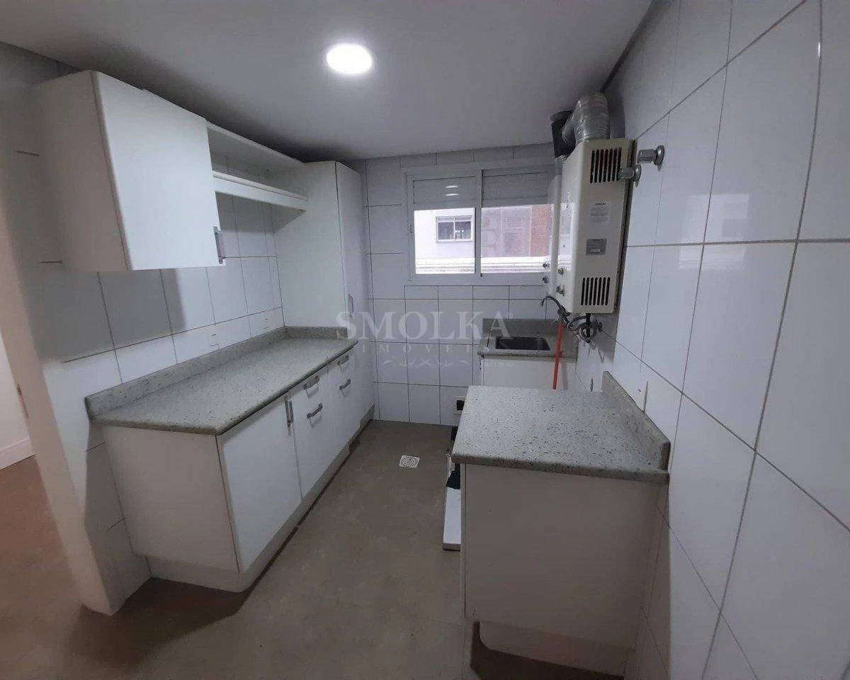 Ванна та 4 спальні: квартира 255 м² — photo 38