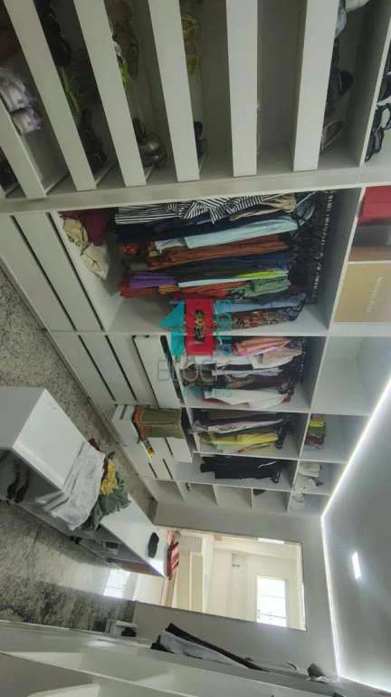 Casa de 480 m² com 5 quartos, 1 suíte e 2 vagas — photo 5