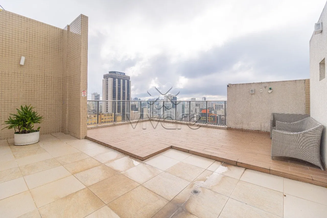 1-bedroom apartment with a balcony — photo 14