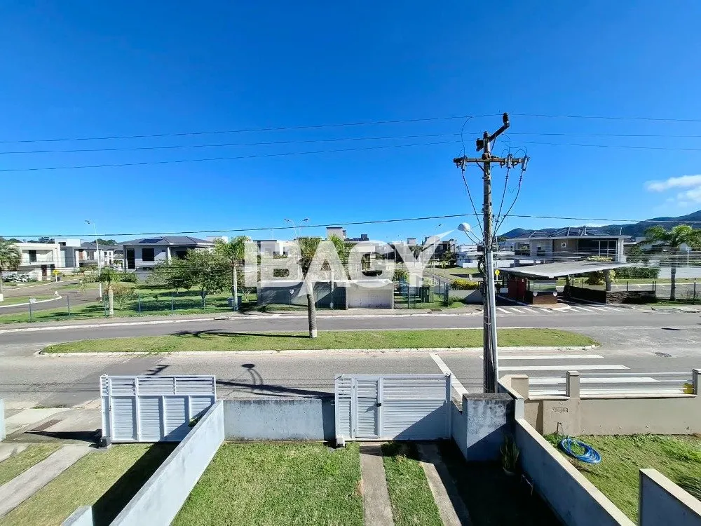 Private BBQ in a 3-bedroom house, 136 m² — photo 37