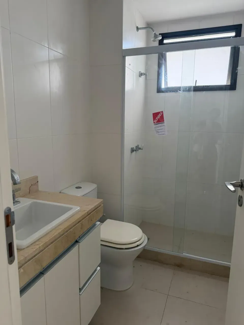 3-bedroom rental apartment with a balcony — photo 10