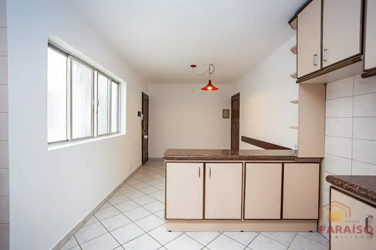 202 m² apartment with 3 bedrooms and a balcony — photo 24