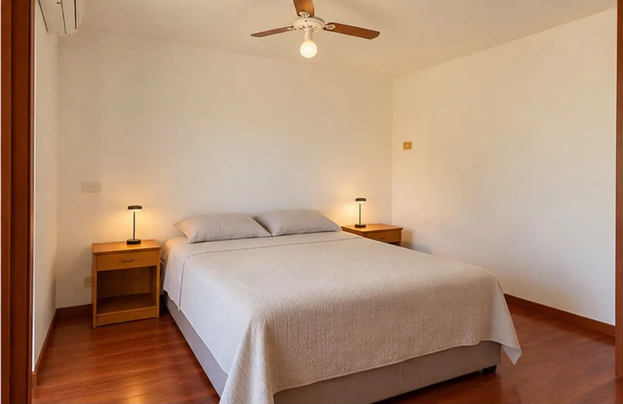 One-bedroom apartment in a building with a gym — photo 4