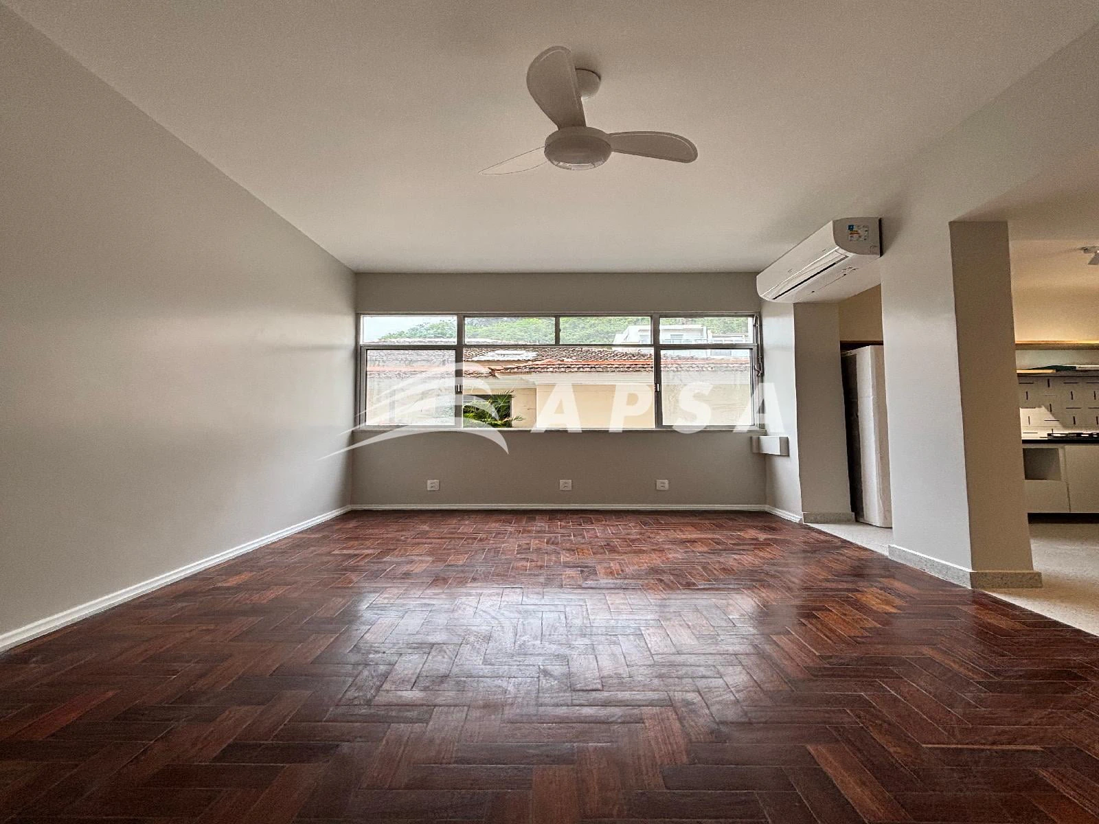 Дерев'яна підлога або ламінат та 2 спальні: квартира 70 м² — photo 7