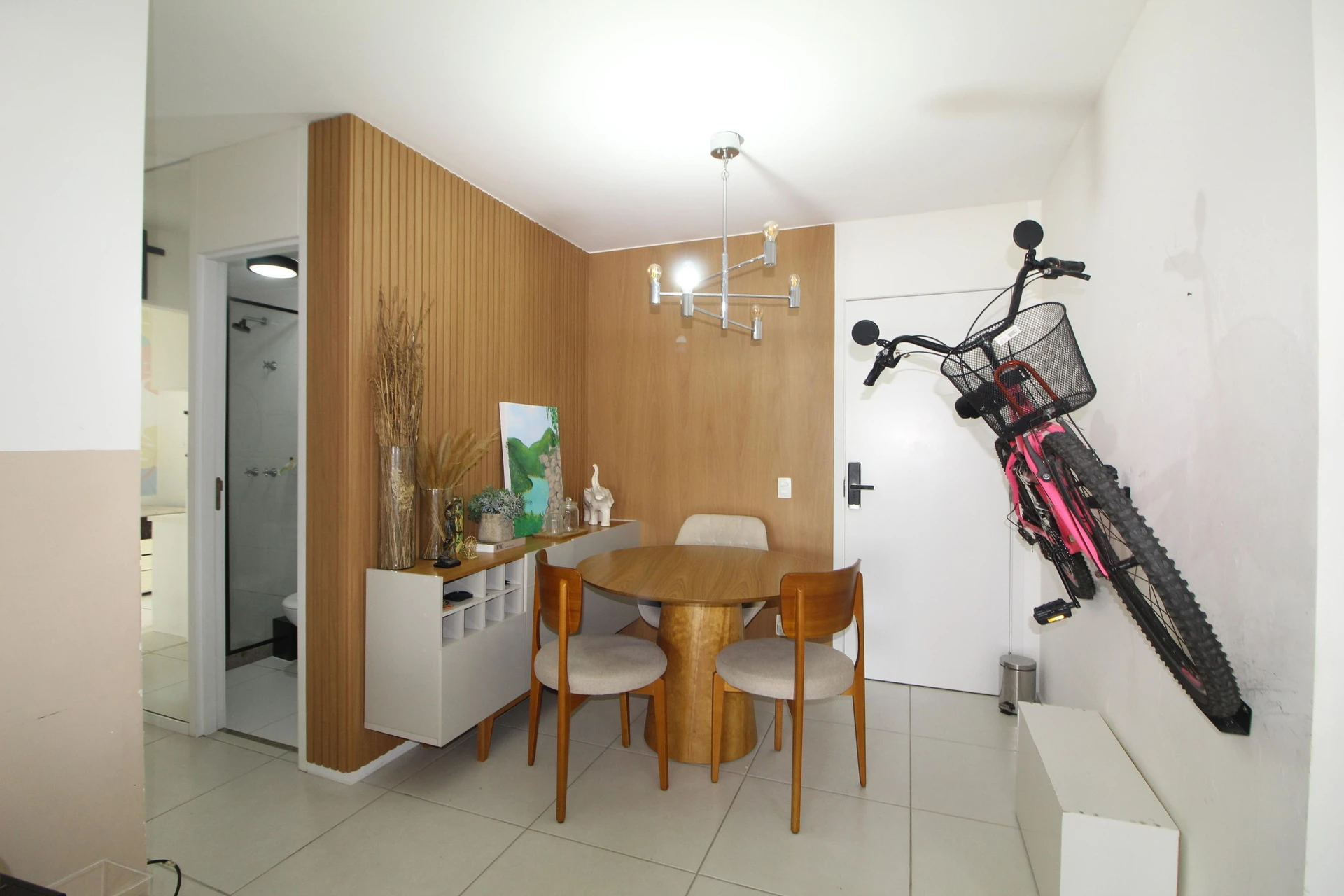3-bedroom apartment in a building with a sauna — photo 12