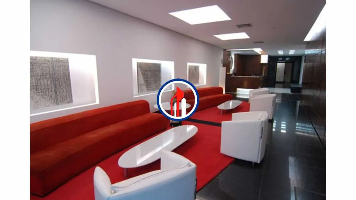 Furnished duplex apartment with 1 bedroom and 1 parking — photo 35