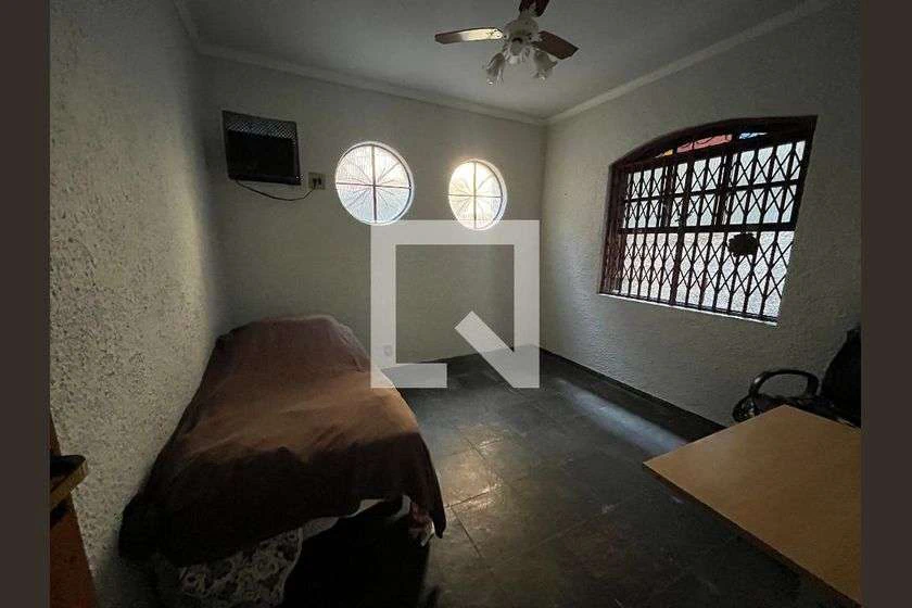 Rental house with 4 bedrooms and 600 m² — photo 15