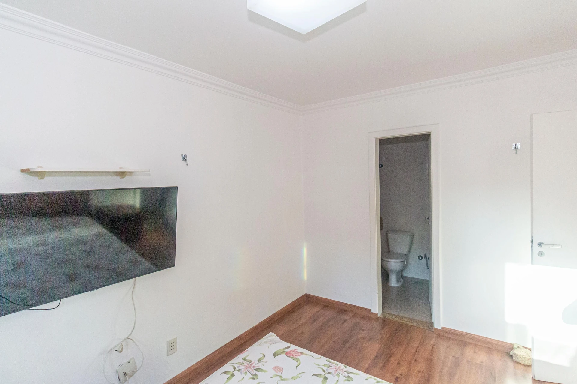Apartamento mobiliado com 4 quartos e 3 banheiros — photo 49