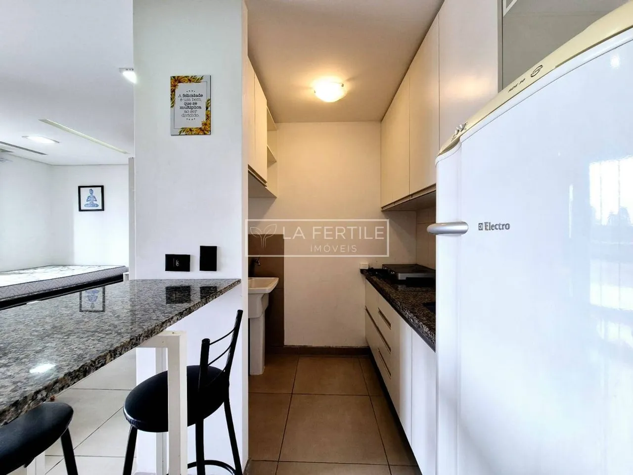 Furnished 1-bedroom apartment with 46 m² — photo 2