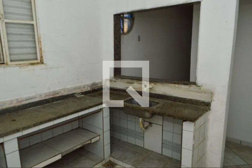 28 m² studio with washing machine and balcony — photo 19