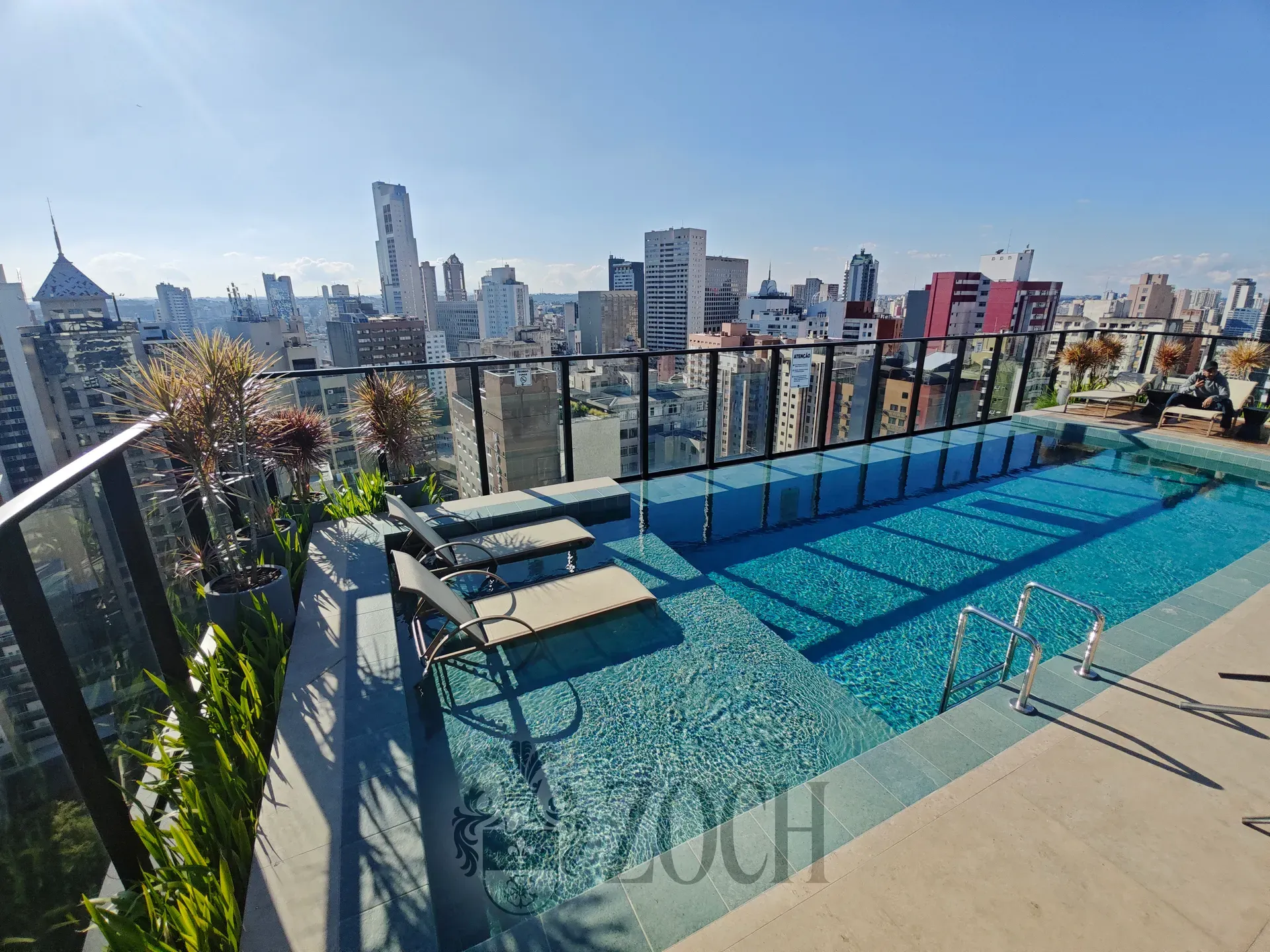 Furnished apartment with air conditioning and 1 bedroom — photo 36