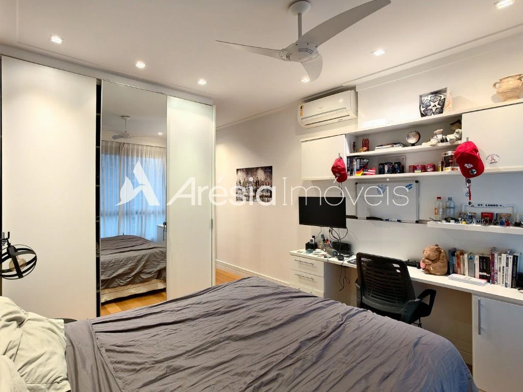 Furnished apartment with 4 bedrooms and private BBQ area — photo 18