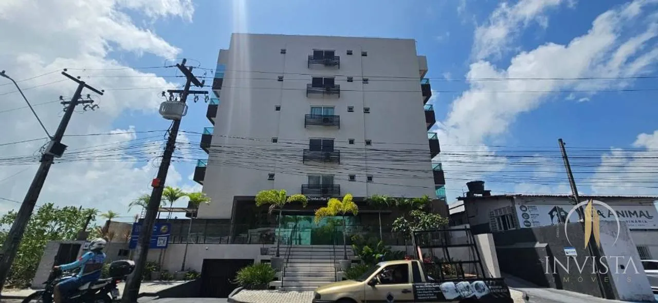 1-bedroom apartment with a balcony and private-use pool — photo 4