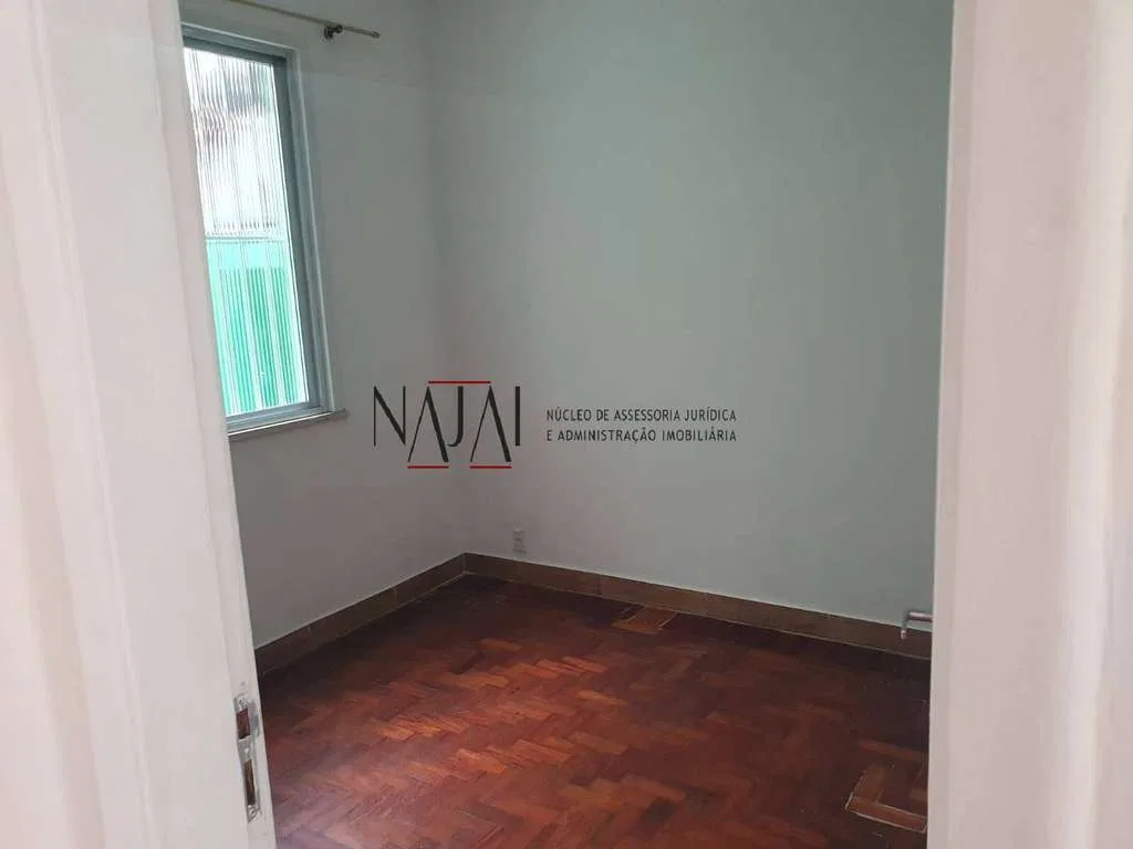 Дерев'яна підлога або ламінат та 2 спальні: будинок 48 м² — photo 3