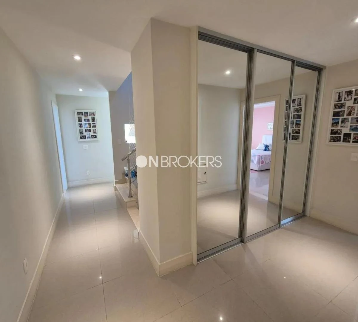 Casa amueblada con 4 suites y 600 m² y 3 plazas — photo 12
