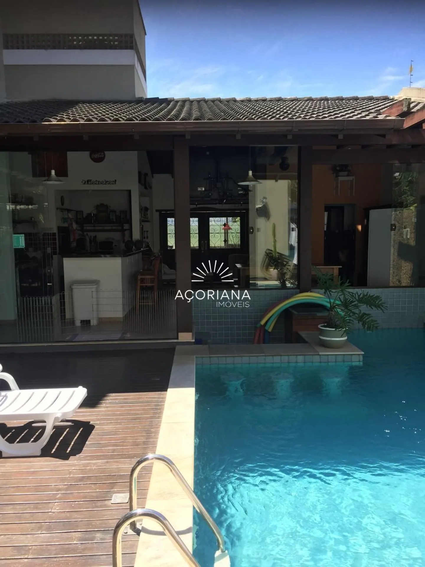 Casa amueblada con 4 dormitorios y 3 suites — photo 37