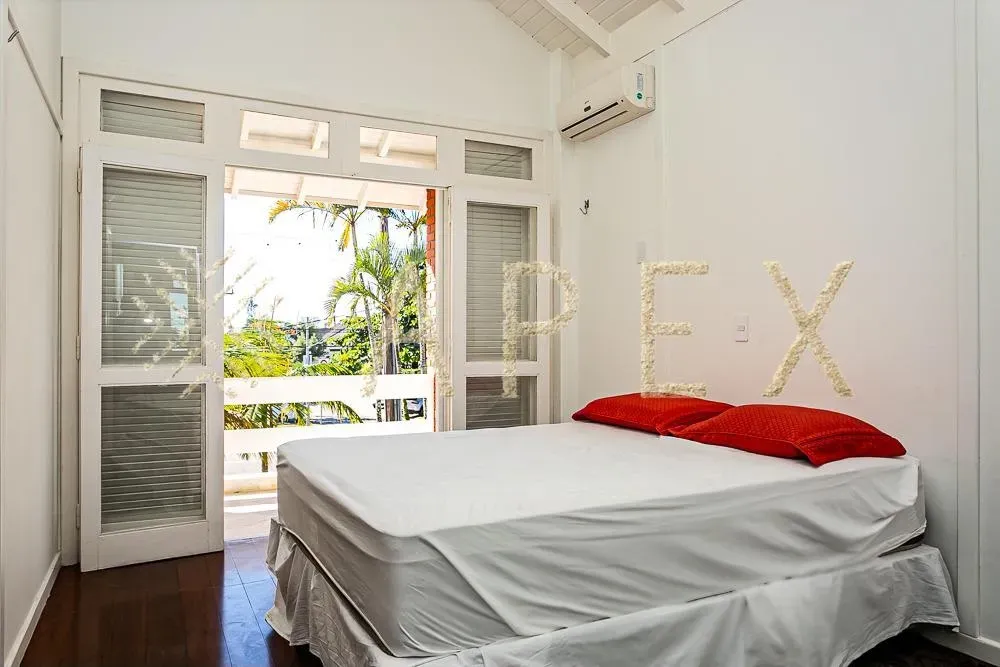 Furnished house with 6 bedrooms and 450 m² — photo 14